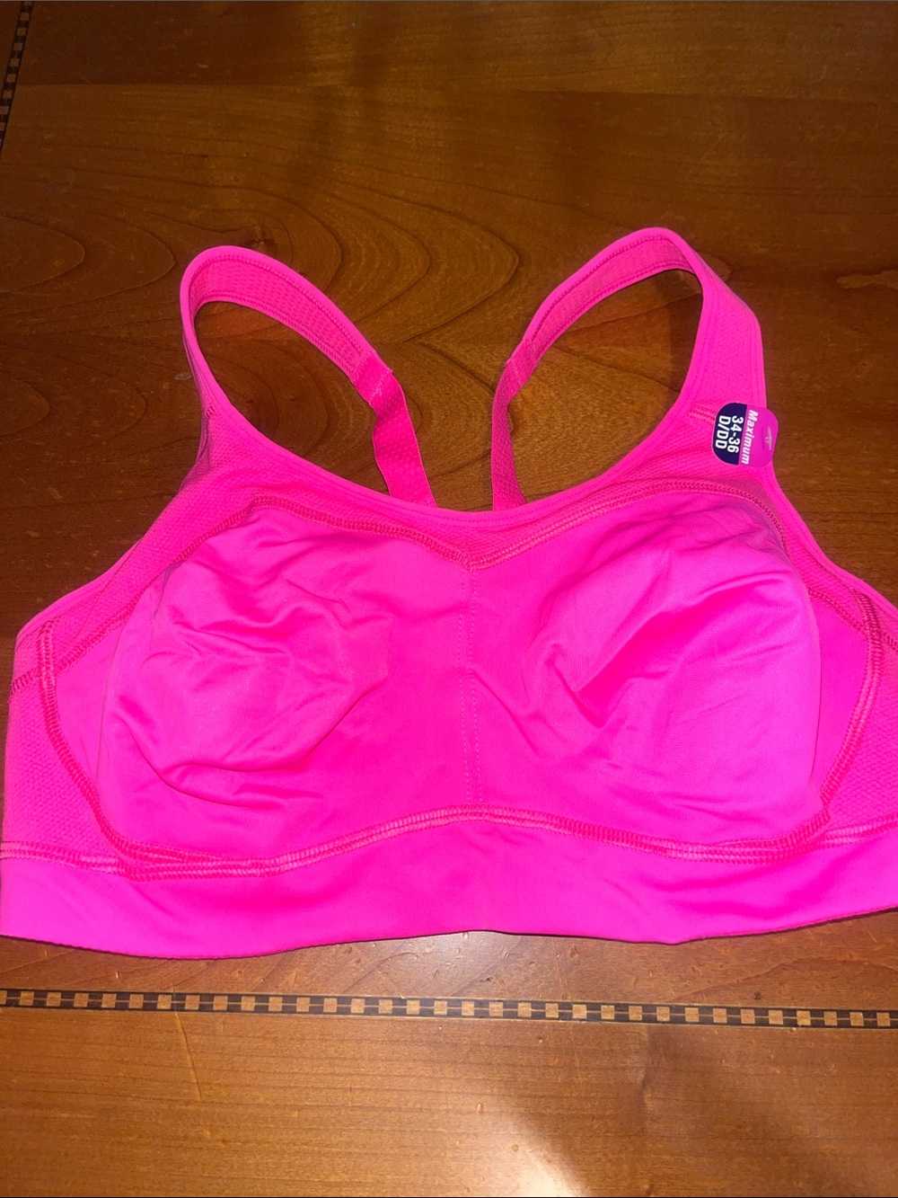New Champion sports bra 34-36 D/DD